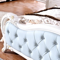Ensemble de meubles de chambre à coucher en bois au style intemporel pour maison et appartement, magnifique pour la décoration intérieure