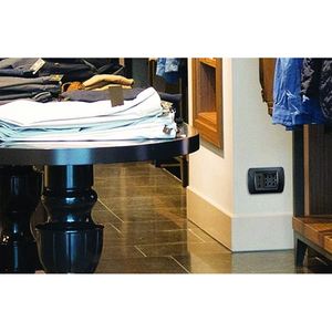 4Box Side Unika Xl 1 prise murale Schuko et 1 Bipasso 4 prises standard avec mise à la terre en plastique 230 V - Product Image 3