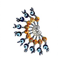 Porte-clés mousqueton en alliage tendance avec embouts émaillés en relief