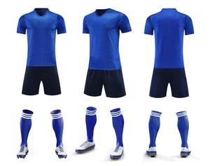 批发 100% 涤纶男女通用足球训练球衣套装 - Product Image 5