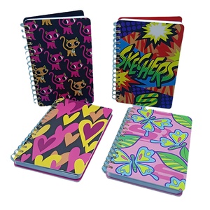 Cuadernos <span class=keywords><strong>de</strong></span> Papel A5 <span class=keywords><strong>de</strong></span> Buena Calidad con Diseño Creativo <span class=keywords><strong>de</strong></span> Gatos Impresos, Cubierta <span class=keywords><strong>de</strong></span> PVC/PP, Encuadernación Espiral con Alambre Dorado - Product Image 1