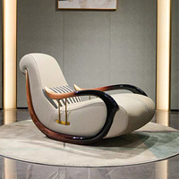 Fauteuil inclinable de luxe moderne nordique, fauteuil à bascule en cuir véritable avec accoudoirs en bois massif pour la maison, le bureau et le salon