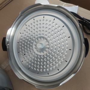 Autocuiseur Électrique Intelligent Multifonctionnel 10 en 1 SilverCrest de 6L en Acier Inoxydable avec Écran LCD pour la Maison - Product Image 5