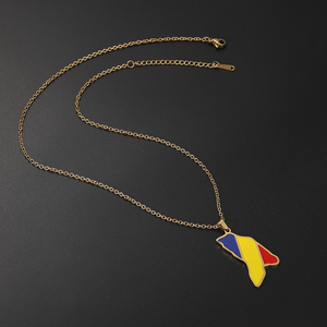 Collar con Cadena de Eslabones y Mapa de la República de Moldavia Chapado en Oro de 18K, Collar con Colgante de <span class=keywords><strong>Bandera</strong></span> Moldovana de Acero Inoxidable Esmaltado - Product Image 4