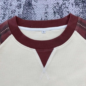 MT1297 Camisetas Personalizadas <span class=keywords><strong>de</strong></span> <span class=keywords><strong>Manga</strong></span> <span class=keywords><strong>Larga</strong></span> con Cuello Redondo y Raglán para <span class=keywords><strong>Hombre</strong></span>, Logotipo con Impresión Completa, Camiseta <span class=keywords><strong>de</strong></span> <span class=keywords><strong>Manga</strong></span> <span class=keywords><strong>Larga</strong></span> <span class=keywords><strong>de</strong></span> Punto Waffle a Cuadros para <span class=keywords><strong>Hombre</strong></span> - Product Image 2