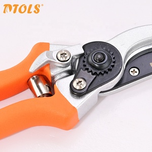 Tijeras de Podar Industriales de Acero con Revestimiento de PTFE y Mango de Plástico para Jardinería, Corte de Árboles y Flores - Product Image 4