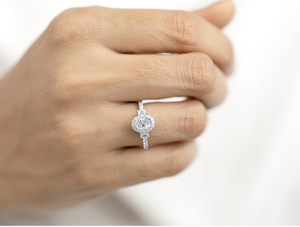 Bague de fiançailles moderne en diamant de laboratoire de 0,75 carat, bague cocktail ovale créée en laboratoire, bijoux en diamant de laboratoire, cadeau de Noël - Product Image 6