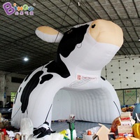 Kiosque publicitaire gonflable en forme de vache laitière, stand de concession gonflable personnalisé avec logo, tente gonflable publicitaire en forme de vache pour événements