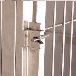 กรงสุนัขแบบเดินเข้าได้ ขนาดใหญ่ ทำจากโลหะสแตนเลส ป้องกันลม ผลิตตามสั่ง โรงงานผลิตกรงสัตว์เลี้ยงขายดี รุ่นสีเงิน - Product Image 3