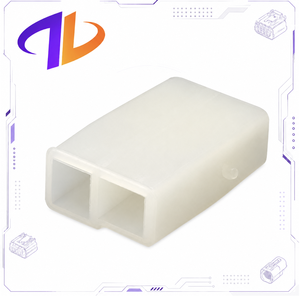 ปลั๊กต่อสายไฟรถยนต์ 2 พิน 2.8 มม. พร้อมขั้วทองแดง - Product Image 1