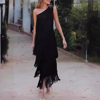 Robe élégante asymétrique à une épaule avec pompons pour femme, style décontracté, soirée, mode unie, fabrication sur mesure, vente en gros