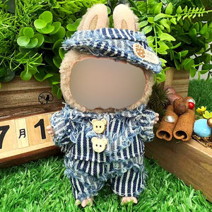 Venta al por mayor de trajes de muñeca de dibujos animados de 17cm, material de felpa duradero perfecto para decoración de muñecas y fiestas navideñas - Product Image 4