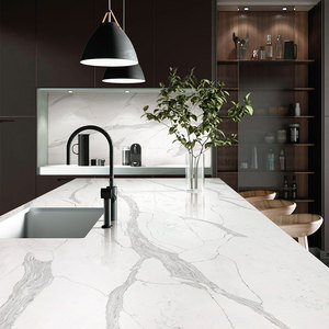 DCT CN7060 Luxe Calacatta Grey Veined, Losas <span class=keywords><strong>de</strong></span> Cuarzo Blanco Premium <span class=keywords><strong>para</strong></span> <span class=keywords><strong>Cocinas</strong></span>, <span class=keywords><strong>Encimeras</strong></span> <span class=keywords><strong>de</strong></span> Recepción - Product Image 2