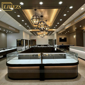 Vitrine <span class=keywords><strong>de</strong></span> présentation <span class=keywords><strong>de</strong></span> bijoux en acier inoxydable doré moderne <span class=keywords><strong>de</strong></span> luxe, îlot <span class=keywords><strong>de</strong></span> présentation, design d'intérieur <span class=keywords><strong>de</strong></span> magasin <span class=keywords><strong>de</strong></span> bijoux haut <span class=keywords><strong>de</strong></span> gamme, comptoir, mobilier - Product Image 2