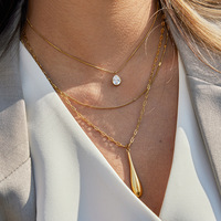 Colliers pendentifs en or 18 carats plaqué or avec zircon CZ pour femmes délicates, bijoux en acier inoxydable, collier à chaîne superposé, collier ras du cou pour femmes
