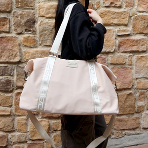<span class=keywords><strong>Sac</strong></span> de sport imperméable personnalisé, <span class=keywords><strong>sac</strong></span> de voyage de luxe pour <span class=keywords><strong>femme</strong></span>, grande capacité, <span class=keywords><strong>sac</strong></span> à bandoulière pour le sport et les activités de plein air - Product Image 3