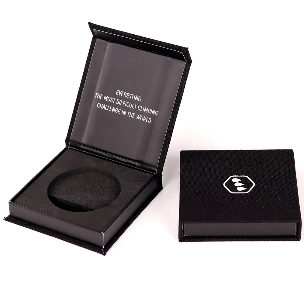 사용자 정의 럭셔리 블랙 패브릭 린넨 커버 종이 동전 상자 포장 EVA 폼 인서트 마그네틱 선물 상자