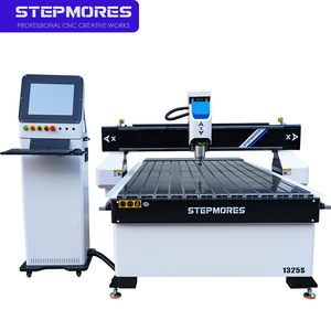Machine de fraisage CNC 3 axes 1325 à prix abordable, 1300*2500mm (4*8ft), pour le bois, avec NC <span class=keywords><strong>Studio</strong></span> Syntec, pour la découpe et la gravure du bois - Product Image 1