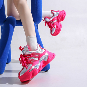 รองเท้าผ้าใบผู้หญิงแบบสวมลำลองสำหรับวิ่งและเล่นกีฬา พื้นหนา - Product Image 1