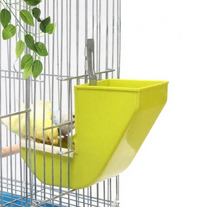 Neuer Externer Vogelfutterspender für Wellensittiche, <span class=keywords><strong>Tauben</strong></span> und Mynas, Großhandels-Vogeltränke aus Patentiertem PP-ABS-Material in Grün - Product Image 1