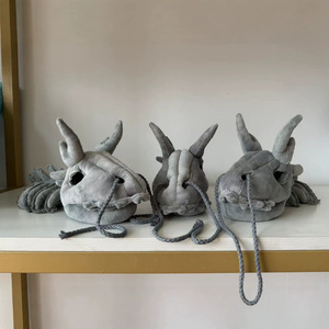 Großhandel Graues Dinosaurier-Skelett Plüschtier Kreatives Haustier-Kostüm Verstellbarer Riemen Hunde- und Katzen-Cosplay-Kopfbedeckung Halloween-Party-Outfit - Product Image 3