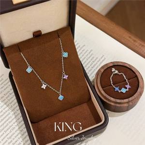 ชุดเครื่องประดับเงินแท้ King Silver Jewelry S925 ลายใบโคลเวอร์สี่แฉก สร้อยคอและกำไลข้อมือ สำหรับผู้หญิง สวมใส่ได้ทุกวัน แฟชั่นเครื่องประดับ - Product Image 1