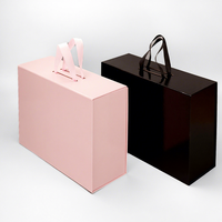 Vente en gros Boîte pliante portable de luxe avec impression magnétique, stratification brillante personnalisée, paquet de boîte cadeau rigide en papier avec poignée en ruban