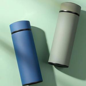 Carnet A5 avec stylo et gourde pour les nouveaux employés au bureau ou à <span class=keywords><strong>l</strong></span>'école - Product Image 5