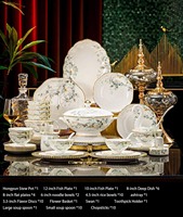 Exquisite Geschenkbox mit 60-teiligem Weißem Keramik-Geschirrset, Elegantes Blumendesign mit Goldverzierung, Teller und Schüsseln für Hochzeit und Einweihungsfeier