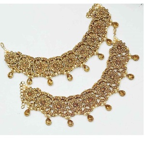 Chaîne de cheville Payal plaquée or de style traditionnel et design moderne pour femmes et jeunes filles, bijoux de mode pour mariages et fêtes - Product Image 1