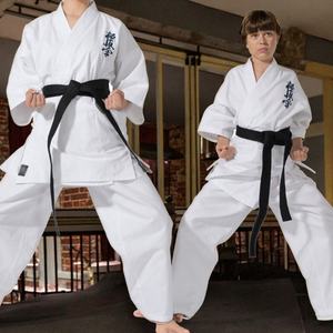 Kimono de karaté personnalisable, durable et respirant pour adultes et enfants, tenue d'arts martiaux Kyokushin avec ceinture et doublure en polyester – Direct Usine - Product Image 6