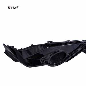 Lèvre de <span class=keywords><strong>Diffuseur</strong></span> Arrière Karbel Style KB en Fibre de Carbone Sèche Aspect Noir Brillant pour VW <span class=keywords><strong>Golf</strong></span> 8 <span class=keywords><strong>GTI</strong></span> MK8 2006-2019 - Product Image 3