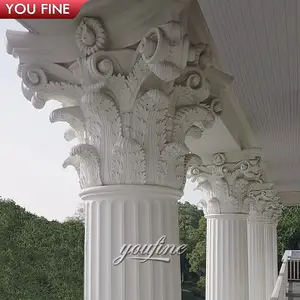 Большая колонна из натурального мрамора греческой коринтийской столицы