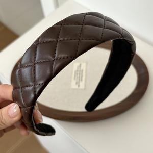 Serre-tête en cuir PU de haute qualité, couleur unie, pour femmes, usage quotidien - Product Image 6