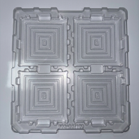 Plateau alvéolé en PET blanc de 0,8 mm, fabrication sur mesure, plateau d'insertion pour l'emballage de pièces de précision d'électronique grand public, OEM