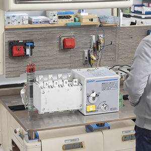 <span class=keywords><strong>CHINT</strong></span> <span class=keywords><strong>NH40</strong></span>/4SZ สวิตช์ถ่ายโอนอัตโนมัติสองพลังงาน80A/100A/ตัวแยก125A เครื่องกำเนิดสวิตช์แปลงอัตโนมัติ - Product Image 4