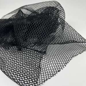 Tela de Malla de Punto 100% Poliéster de Peso Medio con Buena Elasticidad para Ropa Deportiva de Exterior, ALTA CALIDAD CON ORIFICIOS REDONDOS GRANDES - Product Image 1