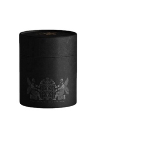 Vasos de Papel Cilíndricos Ecológicos Negros con Diseño de Figuras Antiguas Grabadas, de Primera Calidad, en Oferta - Product Image 1
