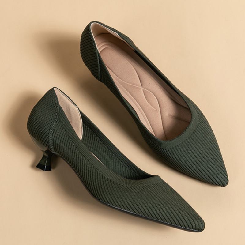 สีเขียว