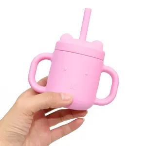 Taza de silicona 100% segura para niños pequeños, vaso de paja de silicona ecológica con tapa, sin BPA, con forma de oso