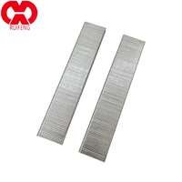 Agrafes en acier calibre 18, couronne de 1/4 po, longueur de 3/8 à 1-9/16 po, modèles 9010, 9025, 9032, 9035, 9038, 9040 pour meubles et agrafeuses