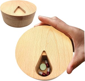 나무 재질 데일리 비타민 약 보관함 휴대용 여행용 약통 - Product Image 4