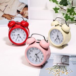 Reloj Despertador Metálico de 4 Pulgadas con Gran Volumen de Sonido, Luz Nocturna Personalizada y Diseño Simple para Mesa de Noche - Product Image 2