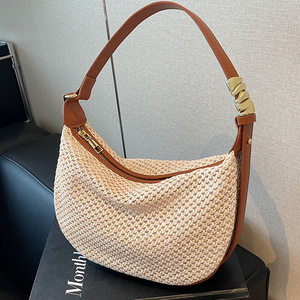Summer Super Hot Straw Dumpling 2025 New Niche Design Crossbody Stylish Commuter Shoulder Bag - Product Image 6