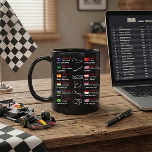 Taza de Cerámica Negra con Mapas de Circuitos de Fórmula 1 2026, Calendario del Gran Premio, con Fechas, Regalo Perfecto para Fanáticos de F1 - Product Image 1
