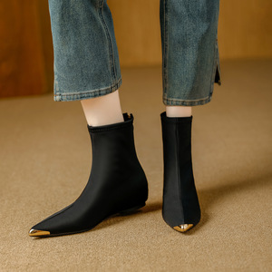 Nouvelles bottes à talons épais en cuir PU pour femmes, avec fermeture éclair, chaussures tendance pour femmes, nouveaux styles de bottes pour femmes - Product Image 4