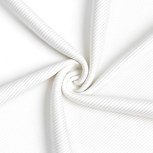 ผ้าแคนวาสเนื้อปานกลาง ทอแบบริบ 2x2  น้ำหนัก 300 กรัม/ตร.ม.  ผ้าฝ้าย 95% ผสมสแปนเด็กซ์ 5%  ระบายอากาศได้ดี ป้องกันไฟฟ้าสถิตย์  ย้อมสีพื้น  โลโก้สั่งทำได้  สำหรับเด็กผู้หญิง - Product Image 1