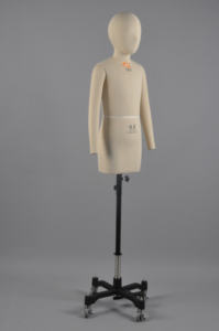 Modelo <span class=keywords><strong>de</strong></span> dibujo <span class=keywords><strong>de</strong></span> medio cuerpo <span class=keywords><strong>de</strong></span> moda europea y americana, maniquí <span class=keywords><strong>de</strong></span> ajuste <span class=keywords><strong>de</strong></span> <span class=keywords><strong>modista</strong></span> infantil con cabeza <span class=keywords><strong>de</strong></span> fibra <span class=keywords><strong>de</strong></span> vidrio - Product Image 2