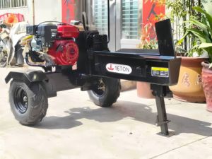 Fendeuse de bois hydraulique à essence entièrement automatique pour la fente de bois de pin - Product Image 4