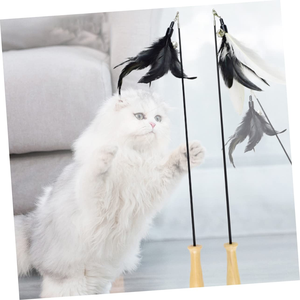 Jouet pour chat à livraison rapide : bâton à ressort avec manche en bois, plume et clochette, tête de remplacement amovible, durable, pour gratter et stimuler votre chat. - Product Image 3